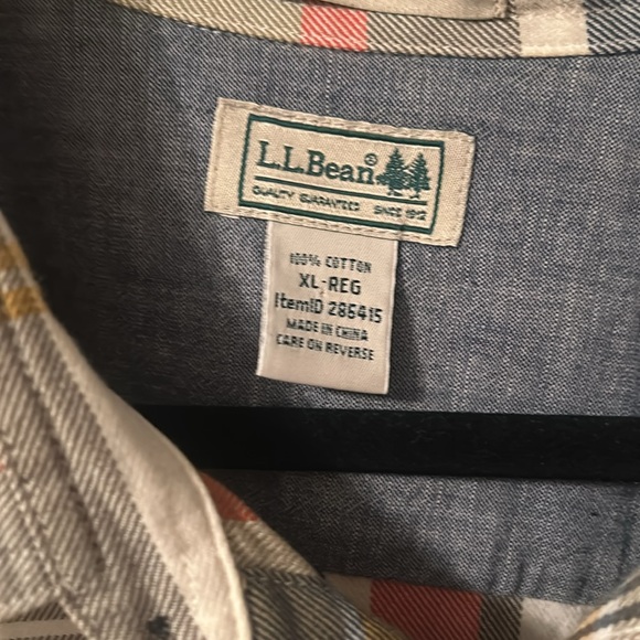 LLBean long sleeves plaid button up shirt - Picture 2 of 5